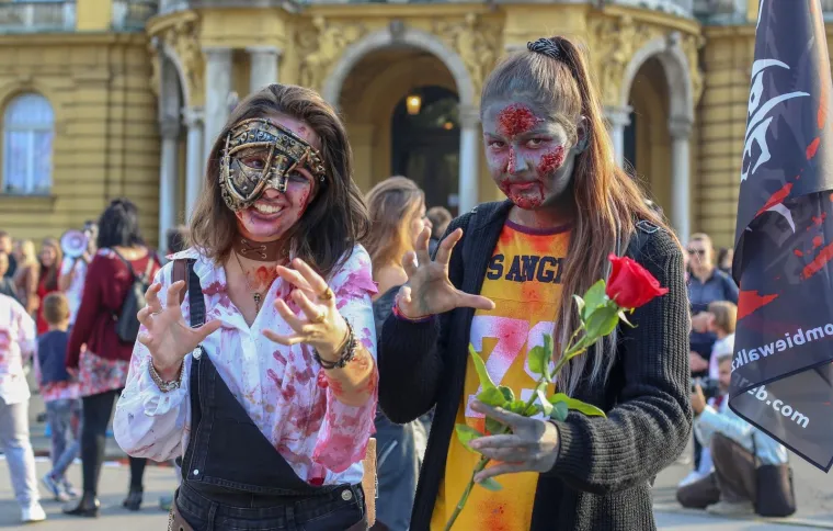 Bili smo na 1. Zombie Walku! Pogledajte kako je izgledao dana&scaron;nji 'hod mrtvaca' po Zagrebu