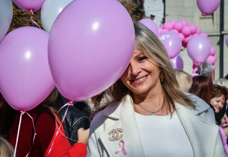 Žene, ne odgađajte pregled: Humanitarnom &scaron;etnjom obilježena kampanja "Sačuvajmo zdravlje dojke"