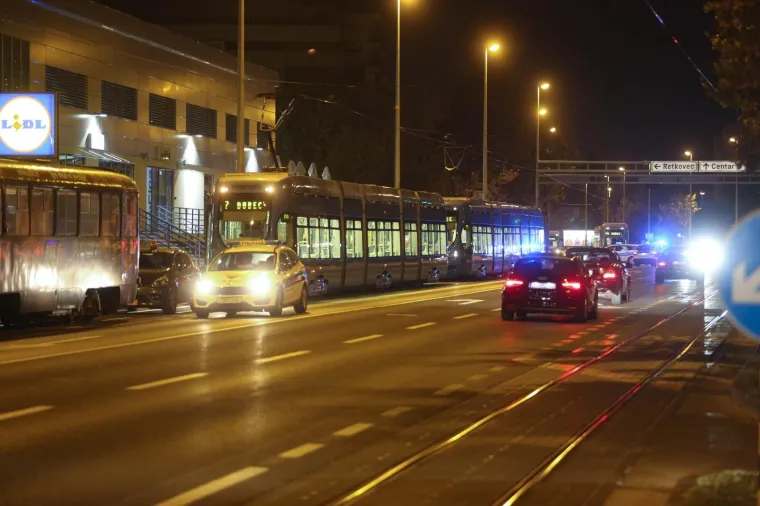 Tramvaj naletio na pje&scaron;aka koji je na mjestu preminuo