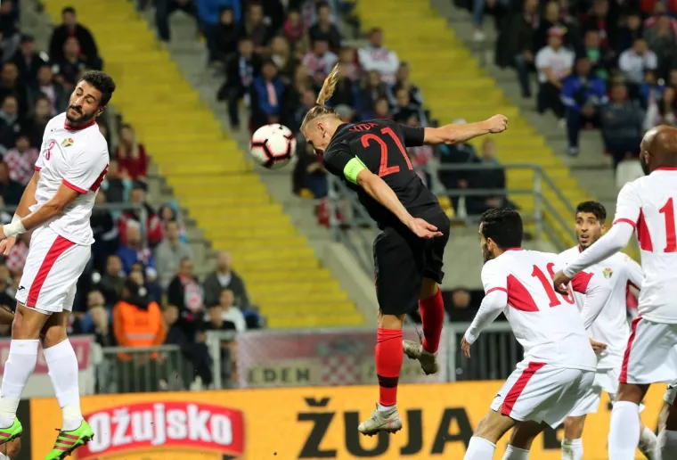 OSJETITE DAŠAK ATMOSFERE S RUJEVICE: Srebrni Vatreni po prvi put pred domaćom publikom nakon SP-a