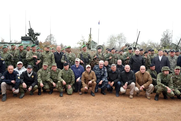SLUNJ: Na vojnom poligonu Eugen Kvaternik održana je vojna vježba Velebit 18