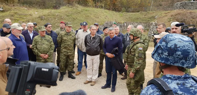 General Gotovina u Slunju na zavr&scaron;nom dijelu vježbe 'Velebit 18'