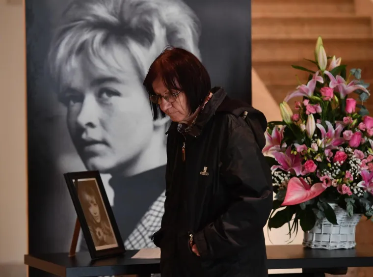 Beograd: Knjiga žalosti za legendarnu glumicu Milenu Dravić