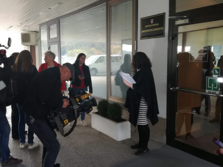 Ministarstvu zdravstva predana potresna svjedočanstva žena