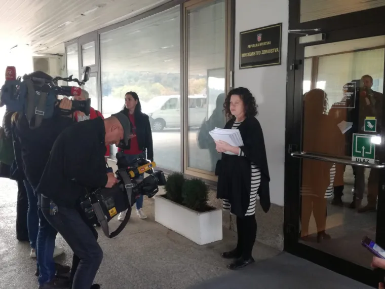 Ministarstvu zdravstva predana potresna svjedočanstva žena