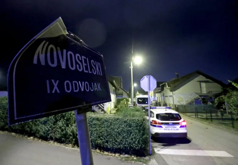 U utorak navečer do&scaron;lo je do pucnjave u zagrebačkoj Dubravi. Nitko nije ozlijeđen. Policija je privela &scaron;est osoba. U pucnjavi je o&scaron;tećeno jedno vozilo.