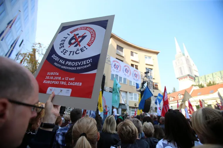 U Zagrebu je održan prosvjed protiv mirovinske reforme, tisuće građana rekle su vladajućima: 'Ne!'