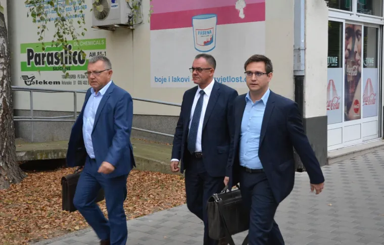 POTRESNO SVJEDOČENJE SUPRUGE MARE: Počelo suđenje županu Alojzu Toma&scaron;eviću za obiteljsko nasilje