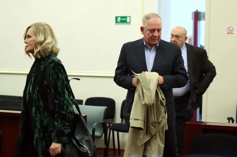 Sanaderu je naporno: Novinari ga pitali kako živi s blokiranom imovinom pa se naljutio