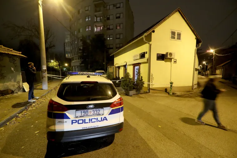Drama u Zagrebu: Vandali u Paromlinskoj ulici demolirali ugostiteljski objekt Dalmatinka