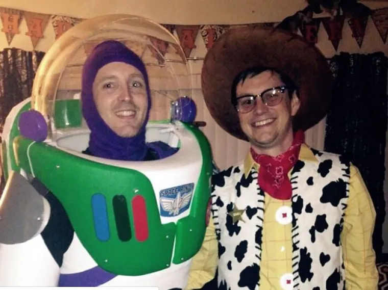 Od moljca i lampe, do Ljepotana i Zvjerke: TOP 20 Halloween maski za sve parove