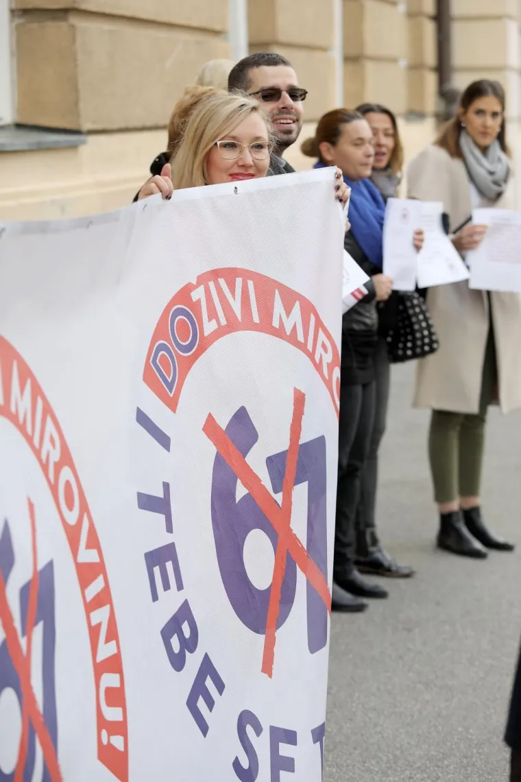 Sindikati ispred Sabora pozvali zastupnike da ne podrže mirovinsku reformu
