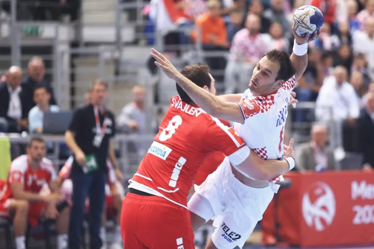 KAUBOJI OTVORILI KVALIFIKACIJE ZA EURO: Osječani priredili paklenu atmosferu &Scaron;vicarcima