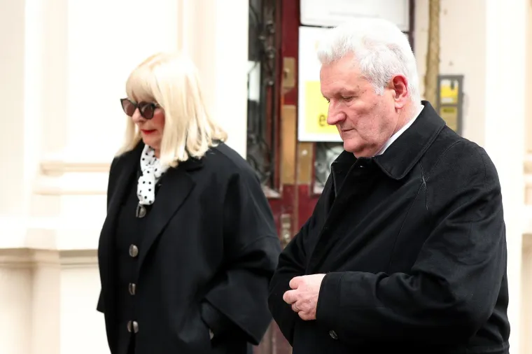 Osnivač Agrokora Ivica Todorić izjavio je u četvrtak u Londonu, nakon &scaron;to mu je potvrđena odluka o izručenju Hrvatskoj, da je "malo razočaran", ali i spreman za daljnje bitke.