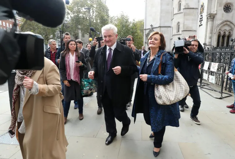 Osnivač Agrokora Ivica Todorić izjavio je u četvrtak u Londonu, nakon &scaron;to mu je potvrđena odluka o izručenju Hrvatskoj, da je "malo razočaran", ali i spreman za daljnje bitke.