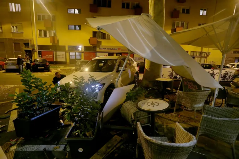 U nesreći je nastala samo materijalna &scaron;teta, ozlijeđenih srećom nije bilo.