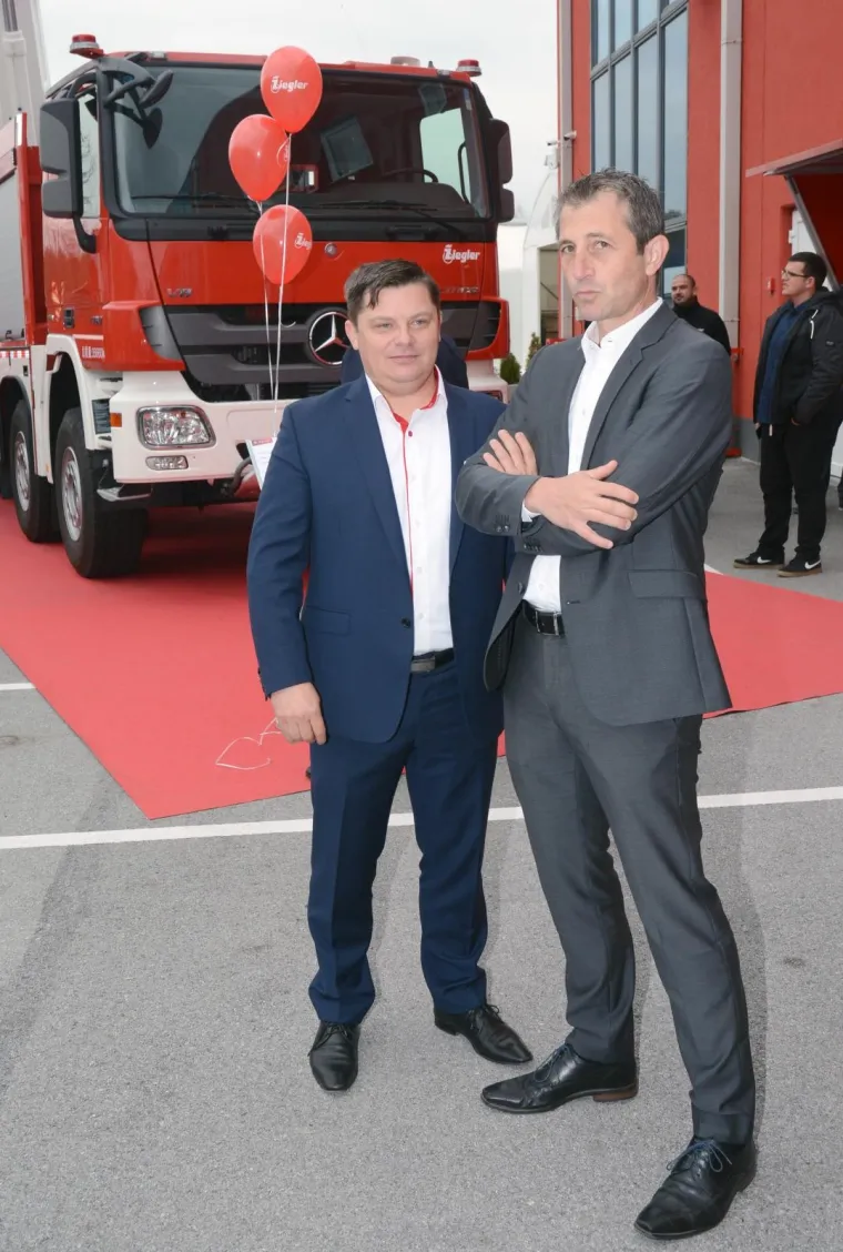 U KUTINI OTVOREN PROIZVODNI POGON TVRTKE ZIEGLER: Proizvodit će najsuvremenija vatrogasna vozila