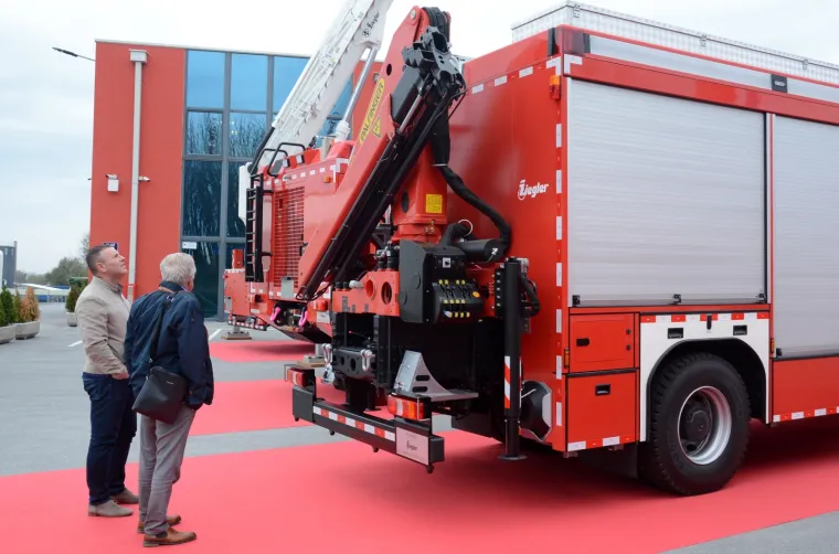 U KUTINI OTVOREN PROIZVODNI POGON TVRTKE ZIEGLER: Proizvodit će najsuvremenija vatrogasna vozila