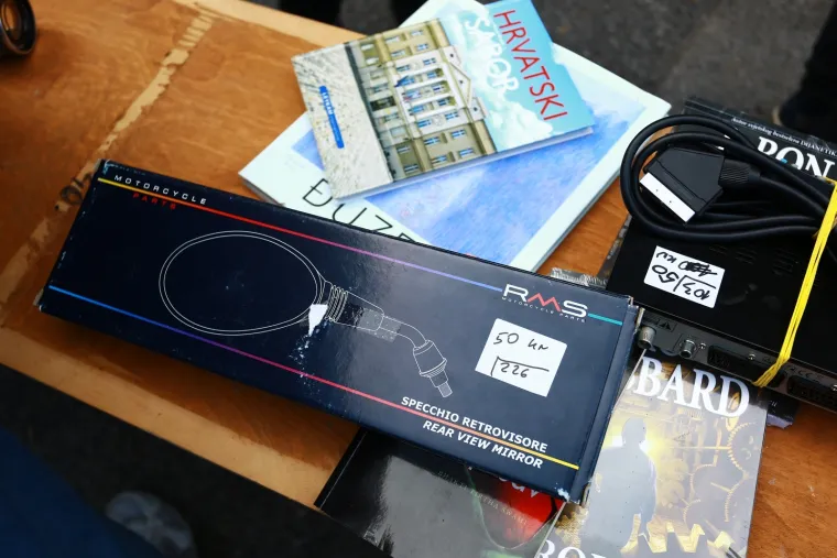 Policijska rasprodaja predmeta kojima je istekao rok čuvanja