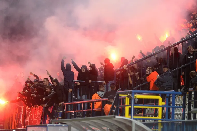 Bad Blue Boysi dobro su 'naložili' na tribinama u Koprivnici