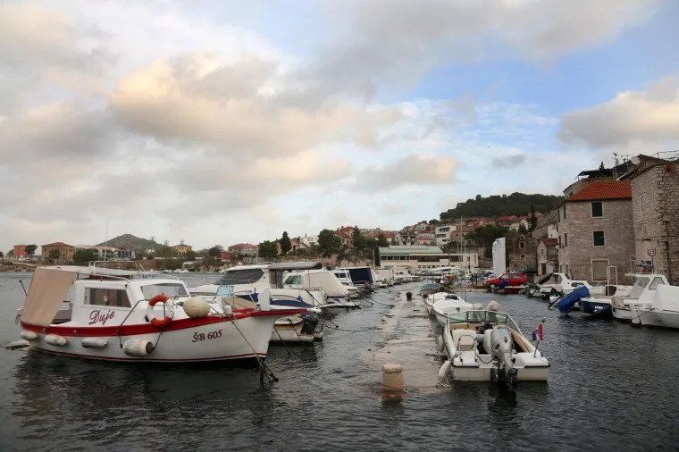 Jako jugo izazvalo je probleme na &scaron;ibenskom području.