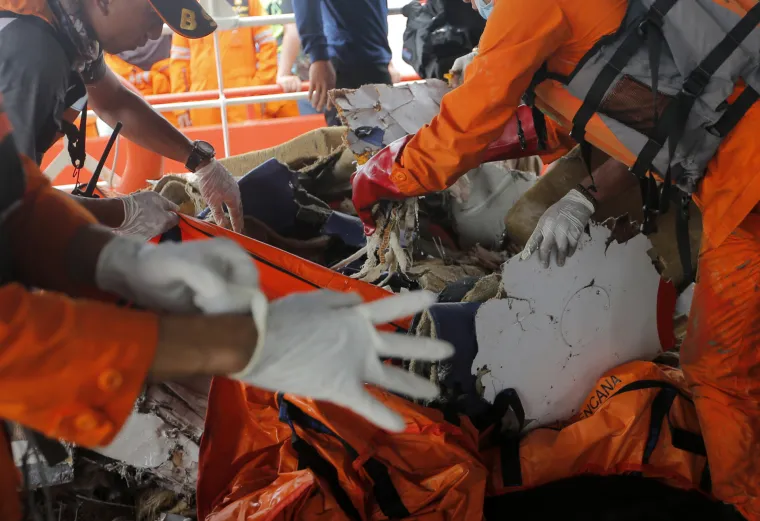 Brodovi nastavljaju potragu za sru&scaron;enim indonezijskim zrakoplovom