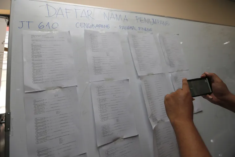 Sru&scaron;io se avion kod Jave: Vjerojatno nitko od gotovo 200 putnika nije preživio