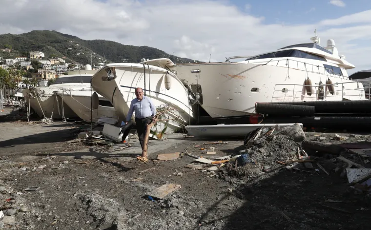 Nevrijeme poharalo Europu: U Italiji 10 mrtvih, zbog snijega u Austriji i Francuskoj tisuće ljudi bez struje