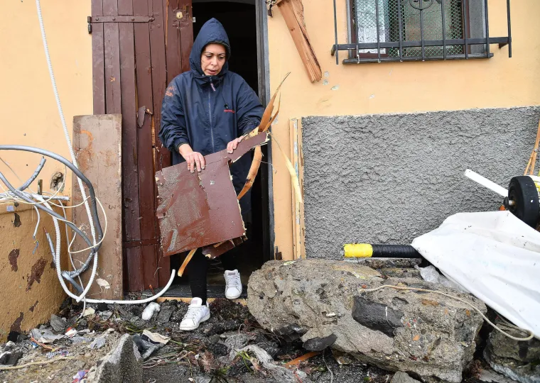 Nevrijeme poharalo Europu: U Italiji 10 mrtvih, zbog snijega u Austriji i Francuskoj tisuće ljudi bez struje