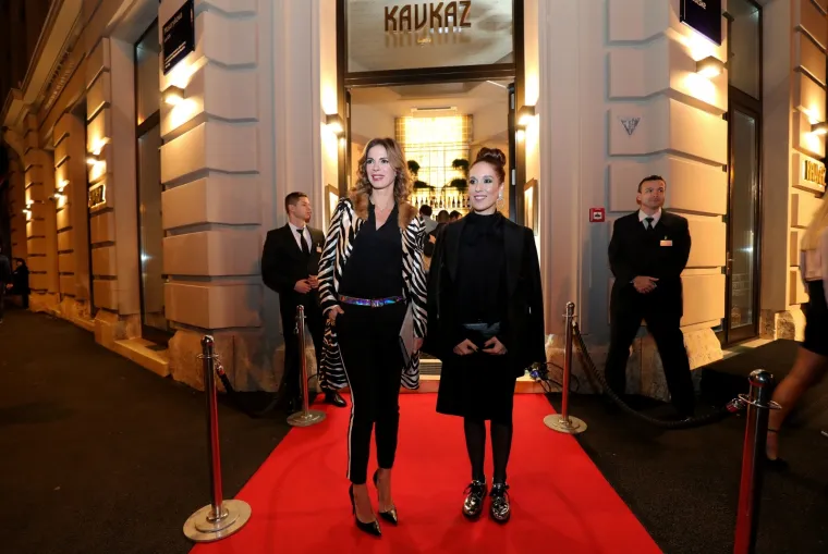 PONOVNO OTVORENA KULTNA KAVANA: Zagrebačka elita pohrlila u preuređeni Kavkaz, evo tko se sve pojavio