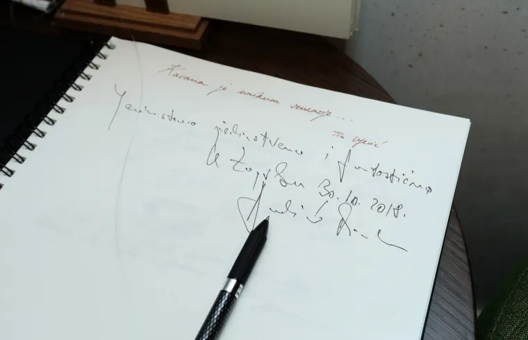 PONOVNO OTVORENA KULTNA KAVANA: Zagrebačka elita pohrlila u preuređeni Kavkaz, evo tko se sve pojavio