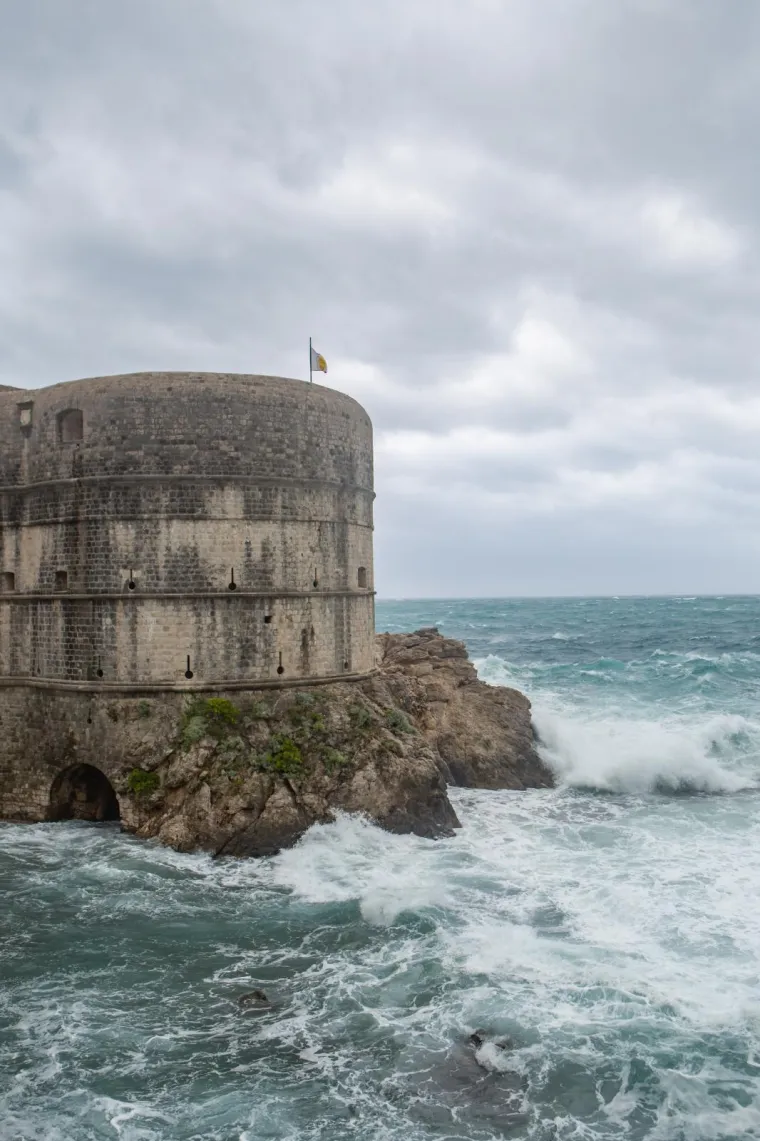 Pogledajte dramatične fotografije orkanskog nevrijemena koje se obru&scaron;ilo se na Hrvatsku