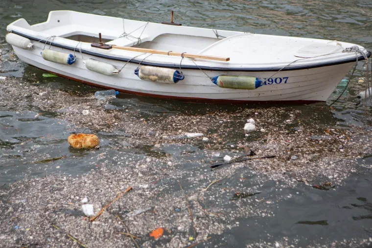 Pogledajte dramatične fotografije orkanskog nevrijemena koje se obru&scaron;ilo se na Hrvatsku