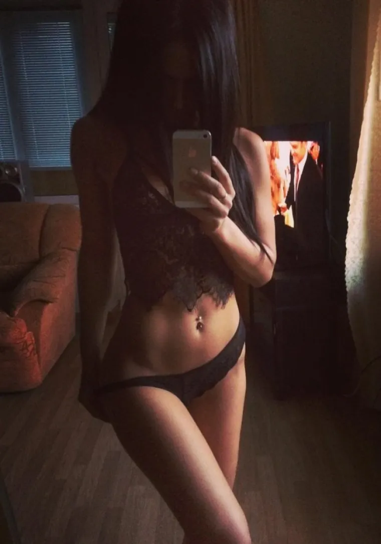 ONE UPRAVLJAJU IZ SJENE: A znamo da nisu gu&scaron;terice, čak su se i skinule da to dokažu