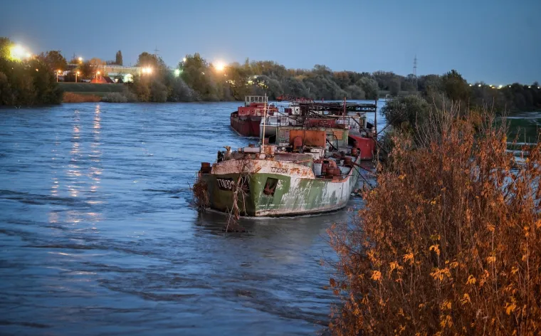 Izlila se Sava u Zagrebu: Do izlijevanja do&scaron;lo kod Mosta mladosti prema Zapruđu i Borovju