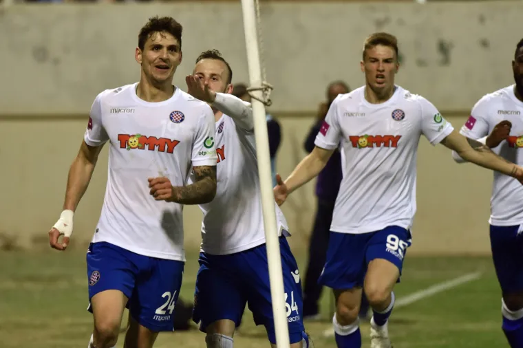 Slavlje Hajduka nakon te&scaron;ke pobjede &Scaron;ibenika u osmini finala kupa