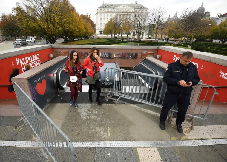 Pokretne stepenice u Importanneu