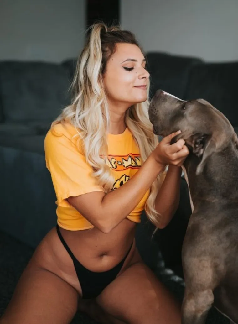 FOTKAJU, KAO, SVOJE LJUBIMCE: Samo su se slučajno skinule, namjestile i izbacile adute