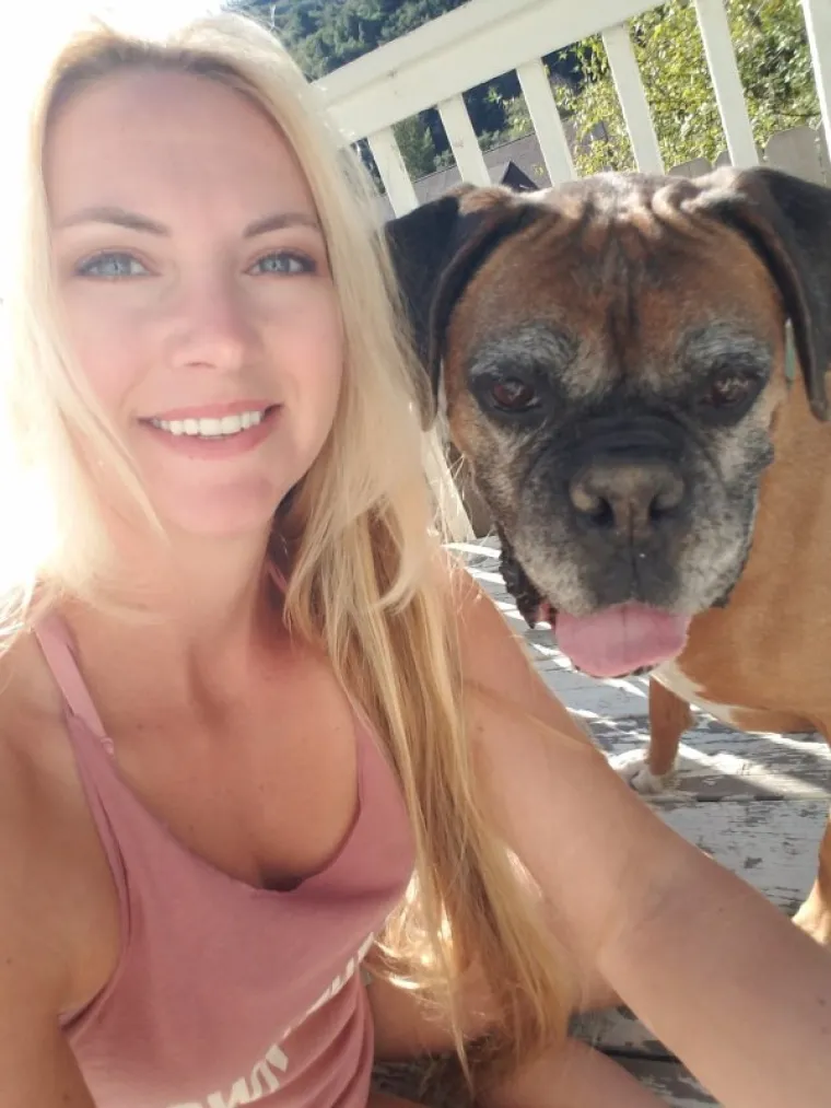 FOTKAJU, KAO, SVOJE LJUBIMCE: Samo su se slučajno skinule, namjestile i izbacile adute