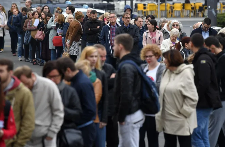 ZAGREB VOLI BALET: Golemi redovi za Orašara ispred HNK to su još jednom dokazali