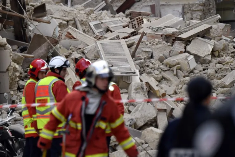 KATASTROFA U MARSEILLESU: Uru&scaron;ile se dvije zgrade, pogledajte užasne prizore