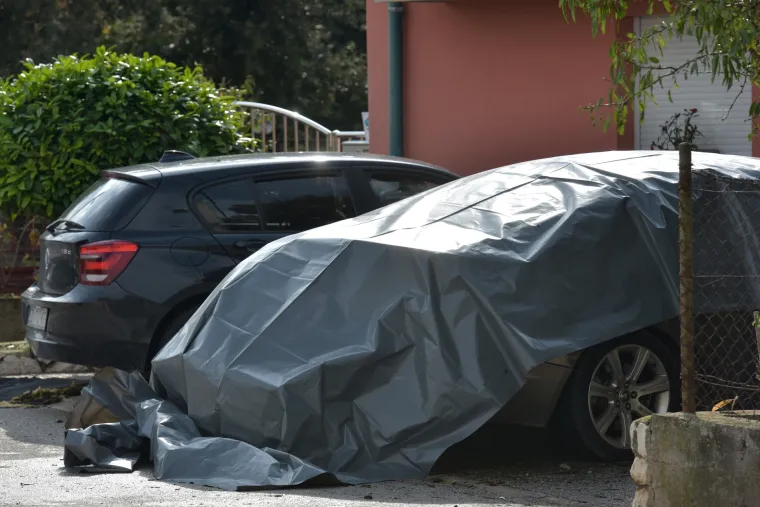 Eksplozija kod Zadra u rano jutro: Sinu lokalnog poduzetnika dignut u zrak skupocjeni 'jaguar'