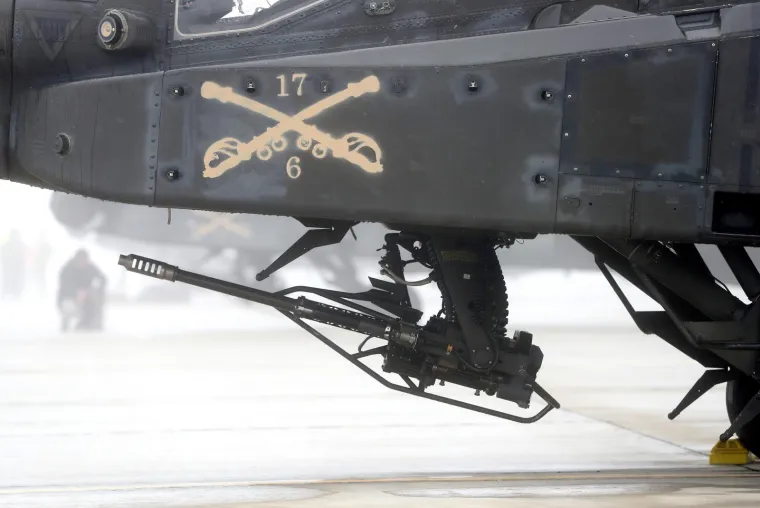 AMERIČKA VOJNA MOĆ SLETJELA NA TUĐMANA: Krstičević obi&scaron;ao skupinu helikoptera borbenog zrakoplovstva SAD-a