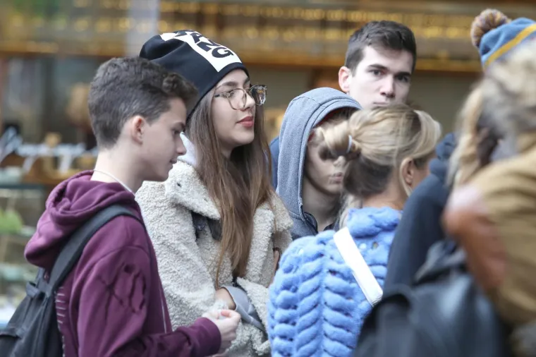 Zbog čega su ponovno gužve pred H&M-om na Cvjetnom trgu?