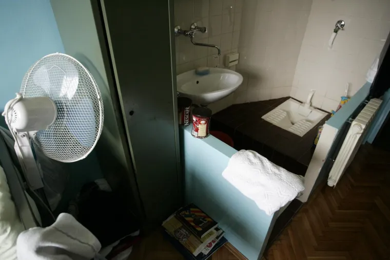 Zavirili smo u Remetinec, od ulaza do spavaonica: Pogledajte prostorije u kojima će boraviti 'Gazda'