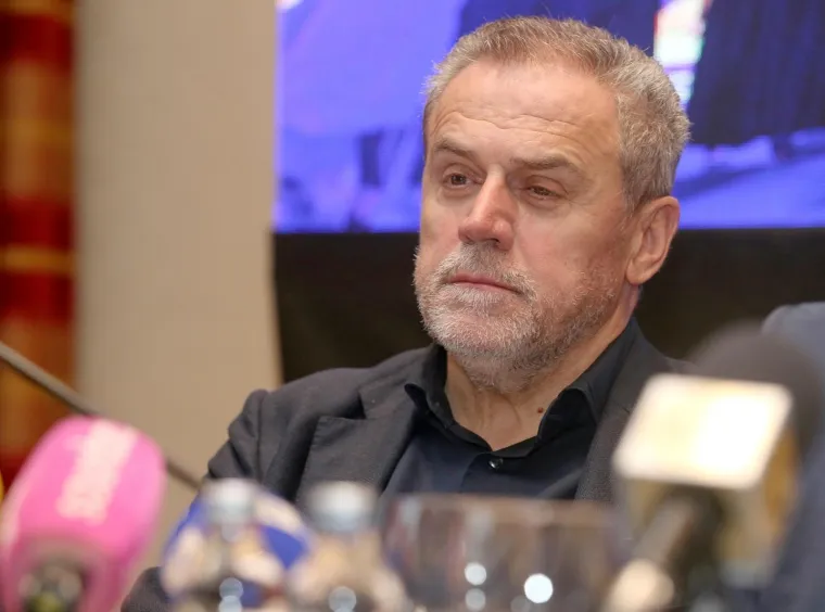 Od vrha do dna: Pogledajte koji su sve hrvatski moćnici bili iza re&scaron;etaka