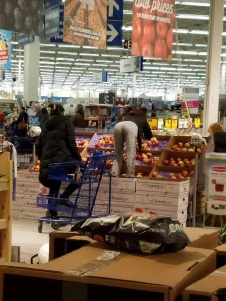 SVI ZNAMO JEDNOG OVAKVOG: Ljudi koji pokazuju svo značenje riječi se*ronja uhvaćeni na djelu