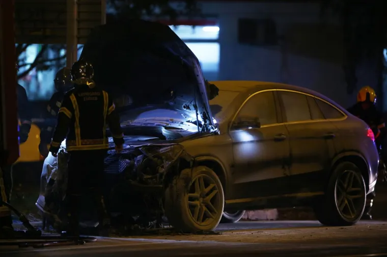 U ZAGREBU ZAPALJEN LUKSUZNI MERCEDES OSUĐIVANOM PODUZETNIKU: Motiv je nepoznat
