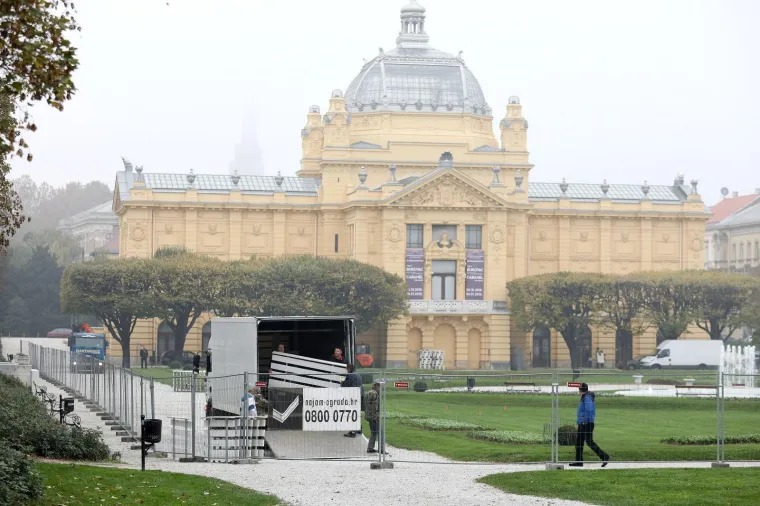Bajka u nastajanju: Počelo ukra&scaron;avanje Zagreba za Advent i blagdane