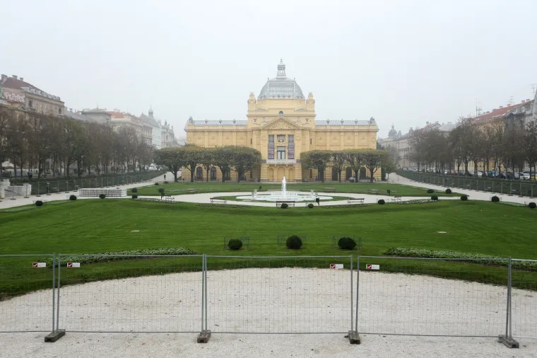 Bajka u nastajanju: Počelo ukra&scaron;avanje Zagreba za Advent i blagdane